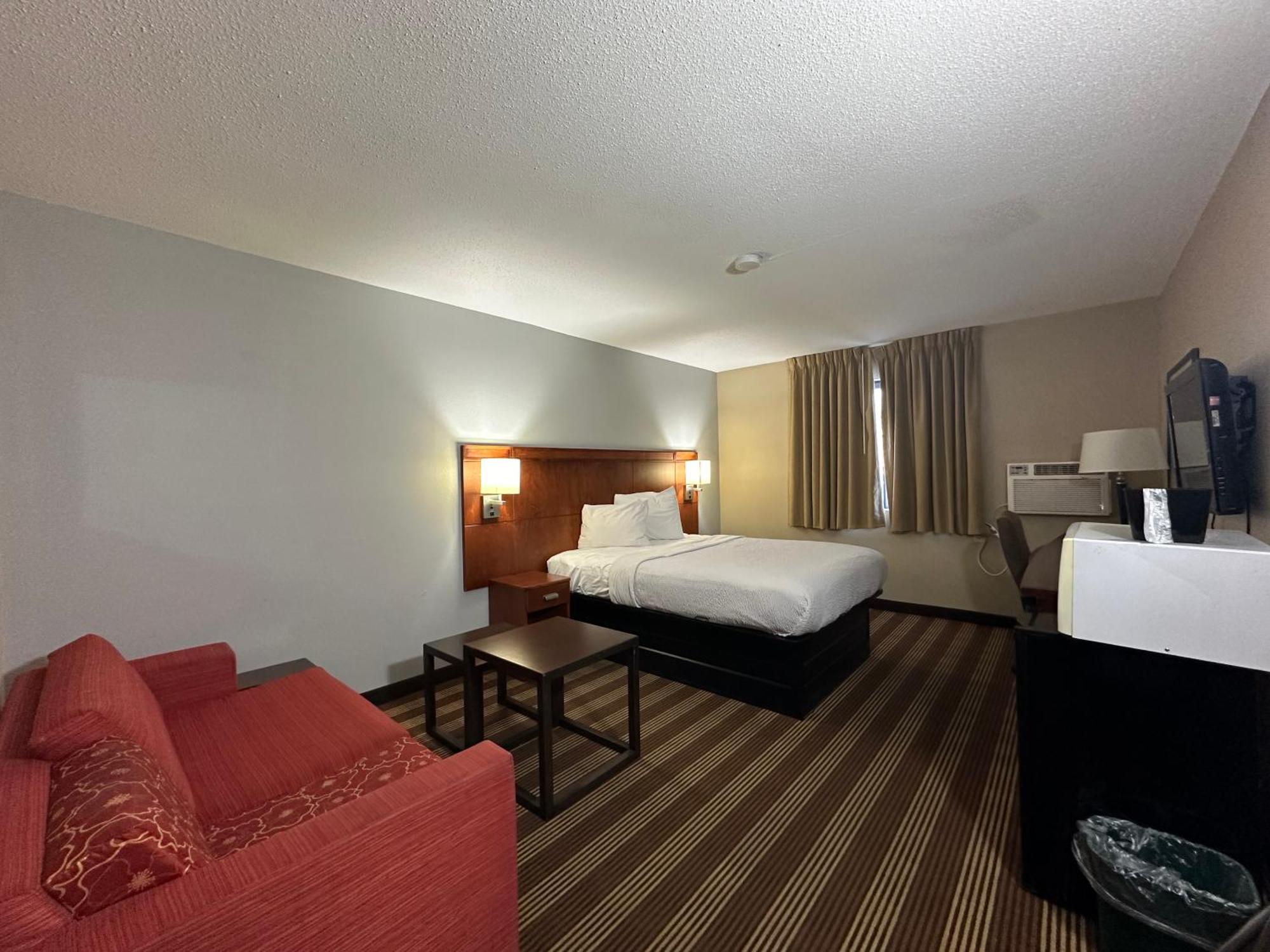 Americas Best Value Inn Fargo Exterior photo